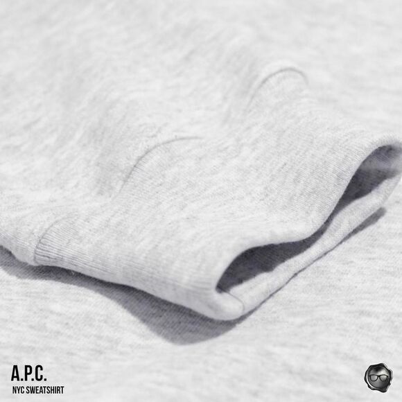 A.P.C. U.S. NEW YORK CITY GRAPHIC SWEATSHIRT IN GREY / GRIS CHINE - Picture 7 of 9